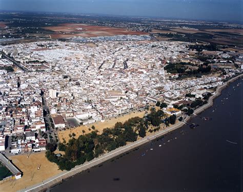 famosos en coria del rio|Famosos residentes en Coria del Río